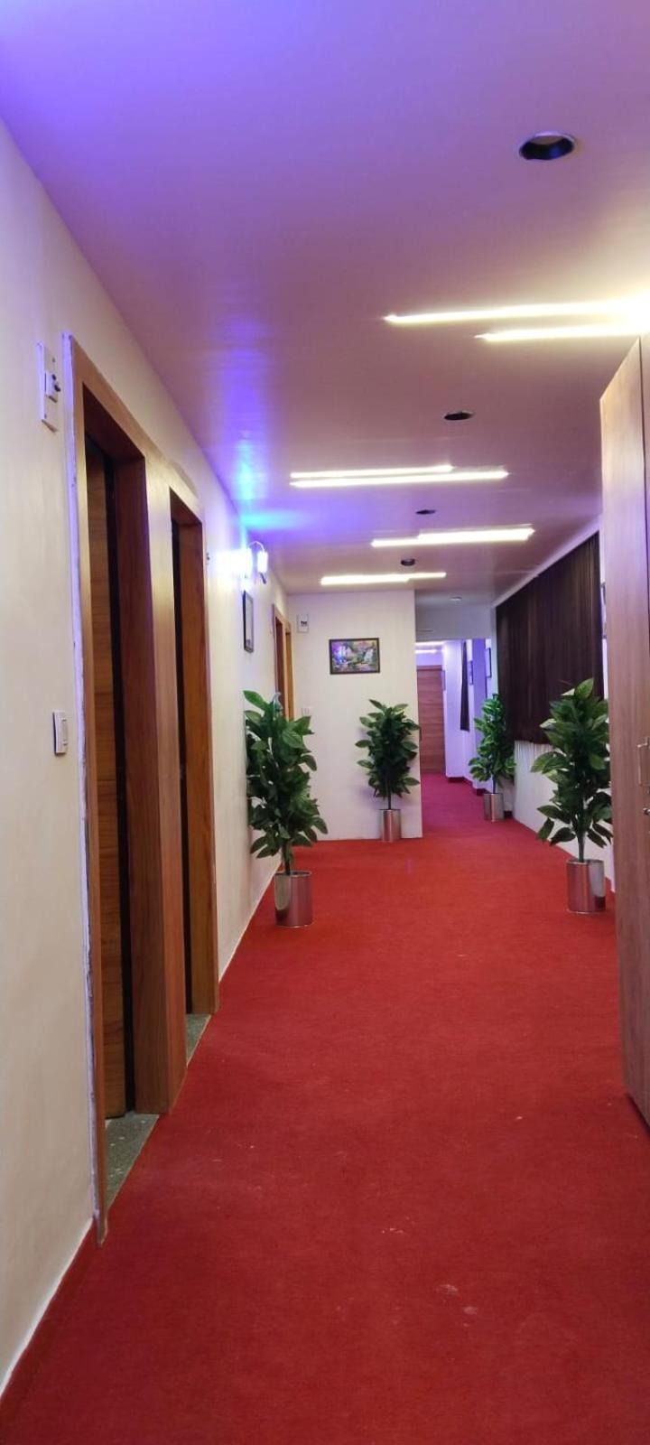 Hotel Royal Relax Gandhinagar Exterior photo